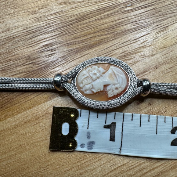 Cameo bracelet - Picture 8 of 9